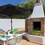 Casa Dos Mas بيت للعطل *